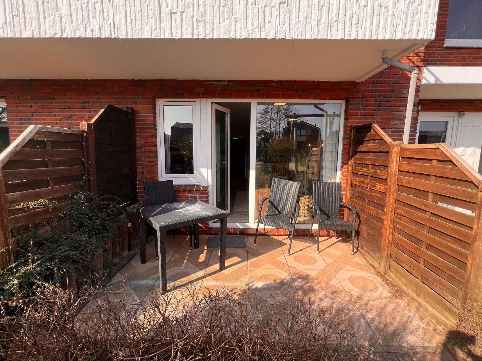 NW 20 mit Terrasse zur Südseite Foto 7
