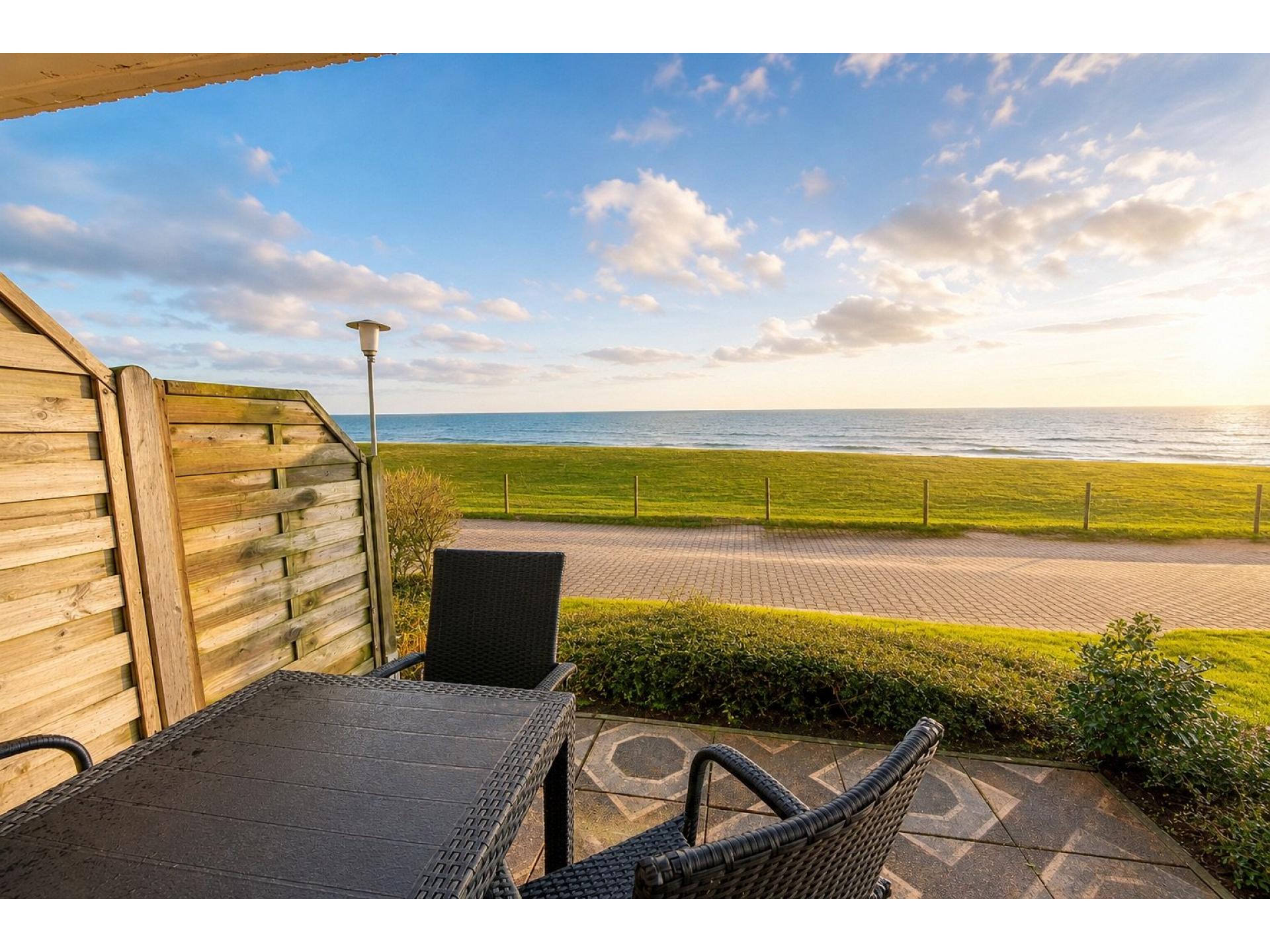 Ferienwohnung NW 26 Terrasse mit Meerblick Foto 10