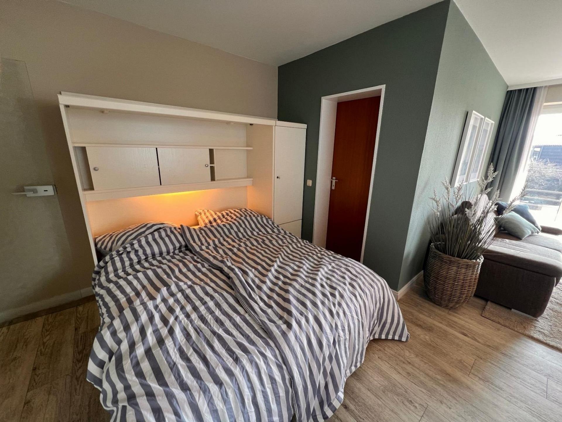 Ferienwohnung NW 27 mit Balkon zur Südseite Foto 10