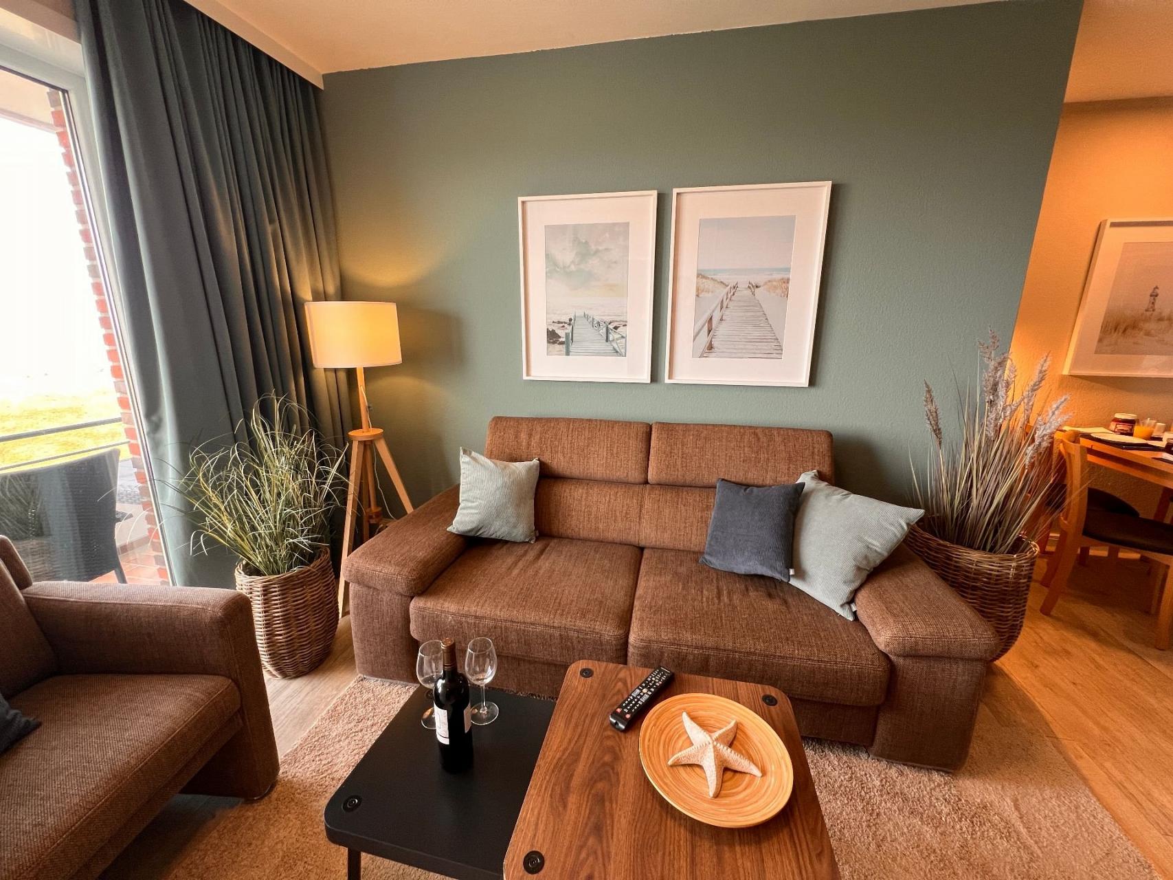Ferienwohnung NW 35 Balkon mit Meerblick Foto 10