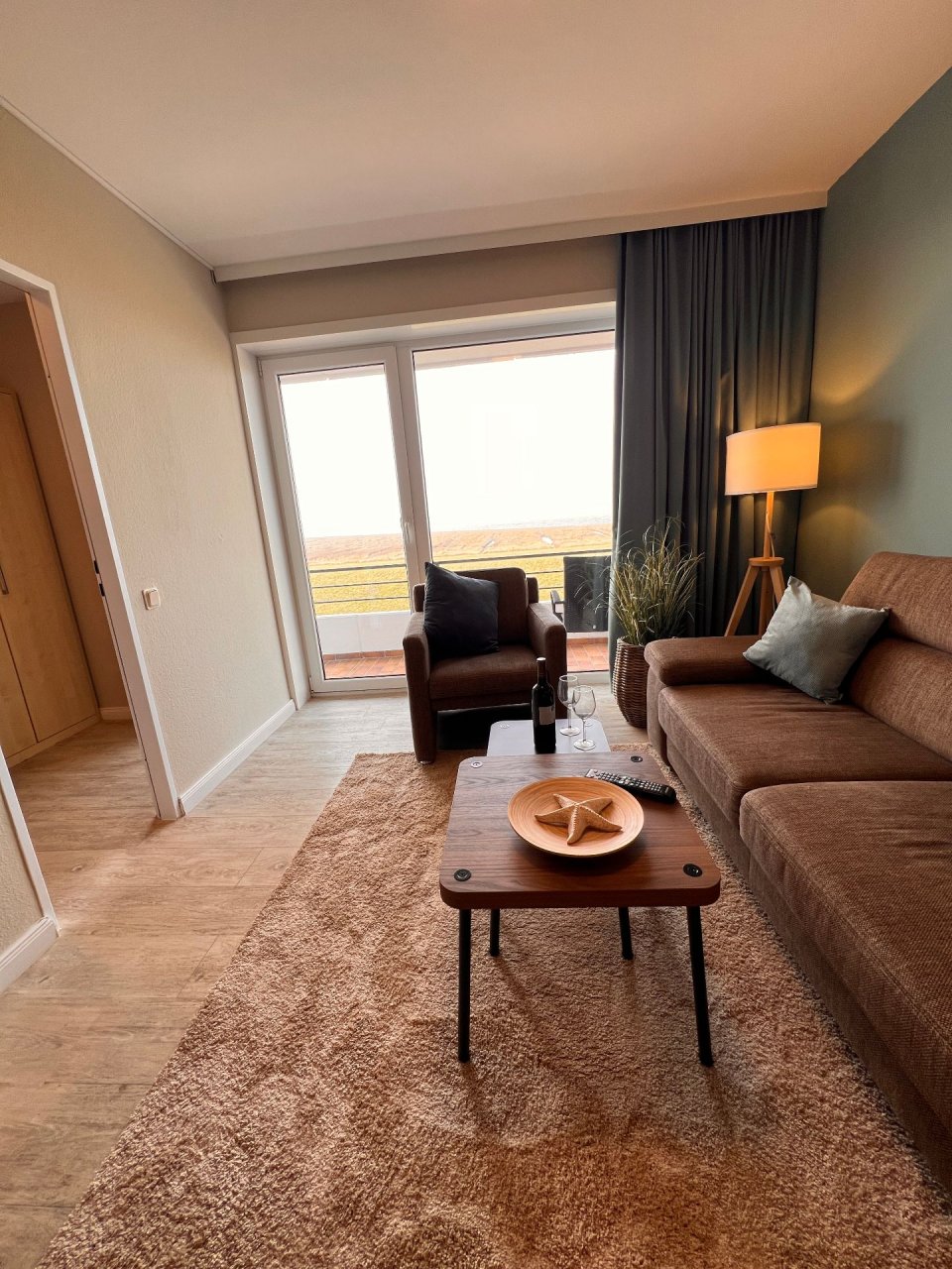 Ferienwohnung NW 35 Balkon mit Meerblick Foto 9