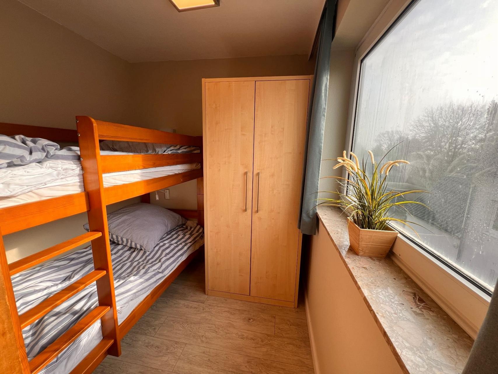 Ferienwohnung NW 36 Balkon mit Meerblick Foto 6