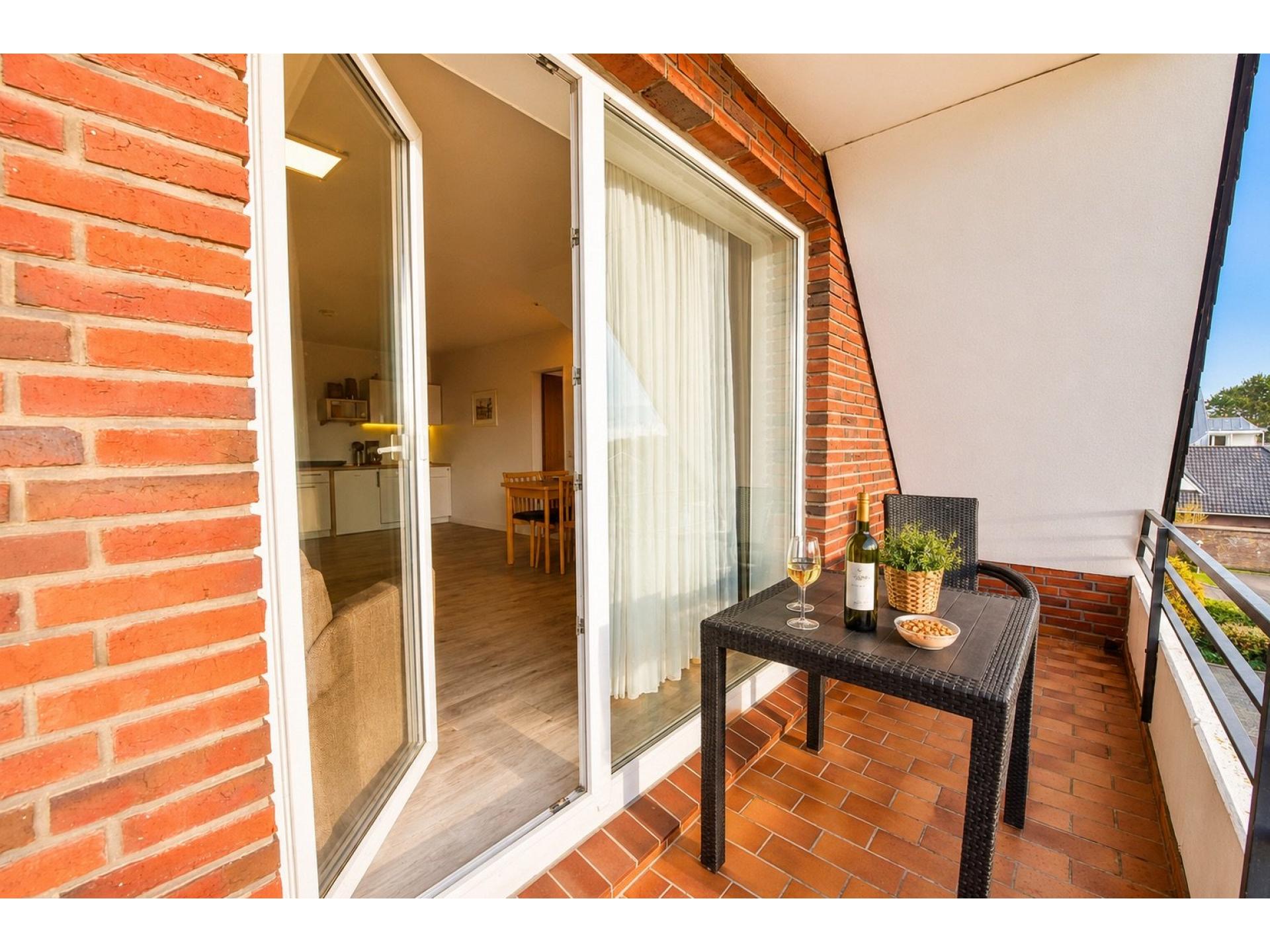 Ferienwohnung NW 39 mit Süd Balkon Foto 9