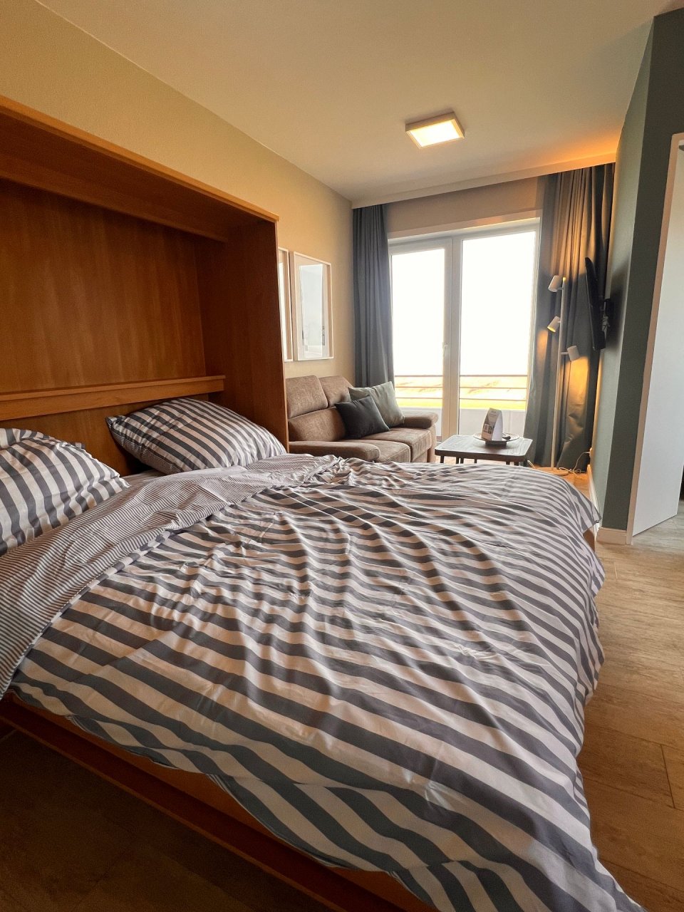 Ferienwohnung NW 42 Balkon mit Meerblick Foto 8