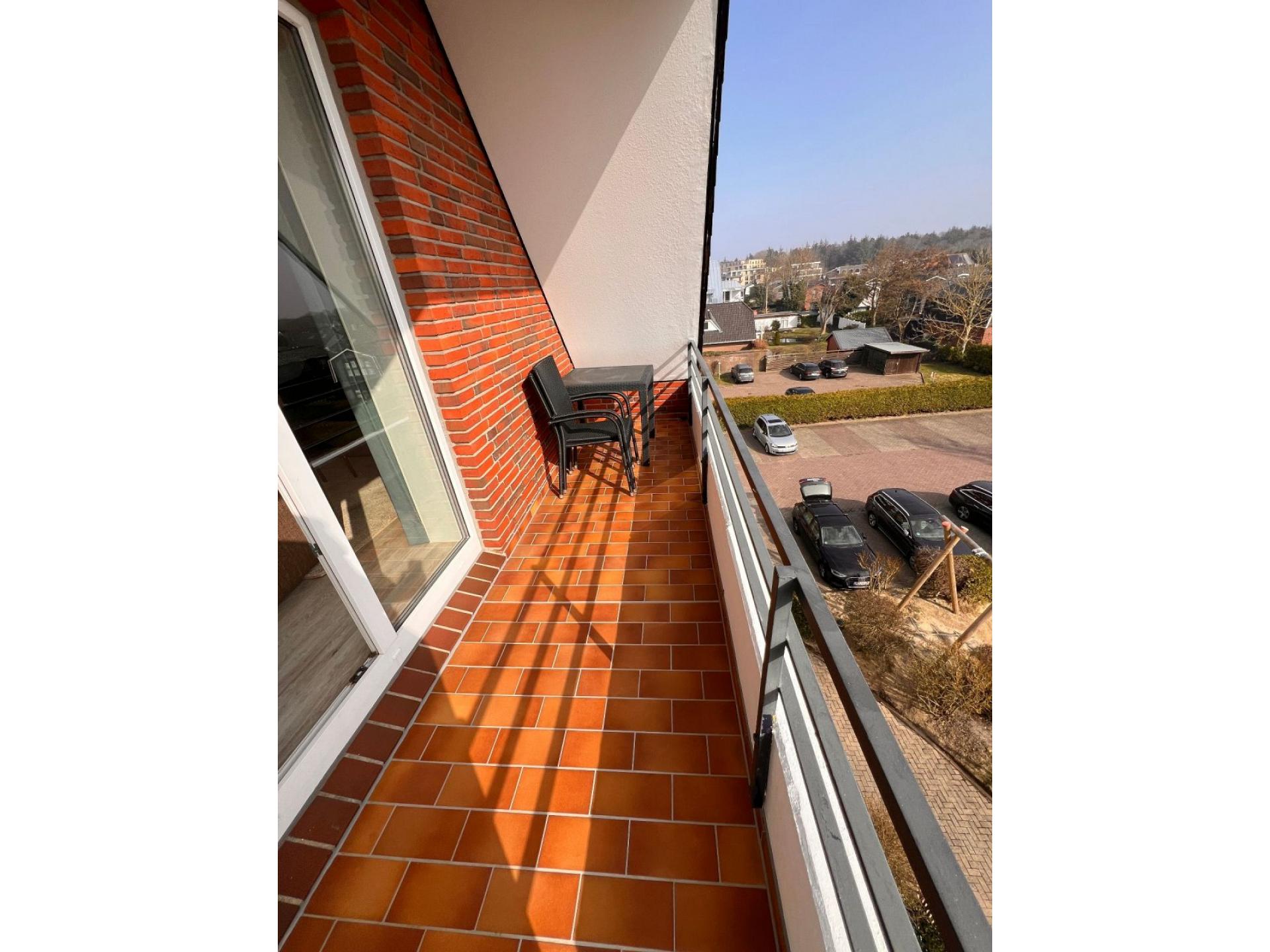 Ferienwohnung NW 45 mit Süd Balkon Foto 3