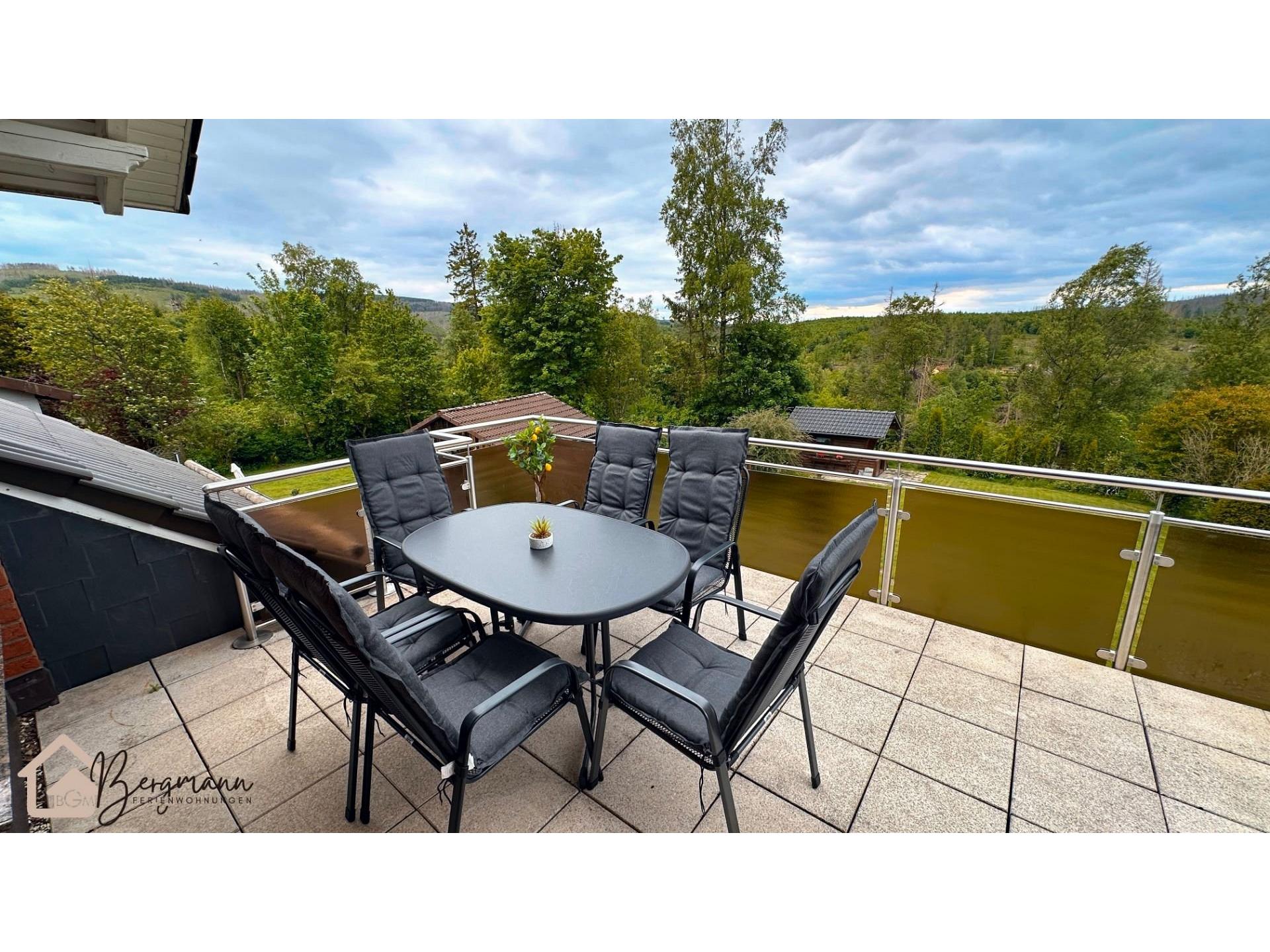 Ferienwohnung Bergmann mit Balkon und Kamin Foto 9