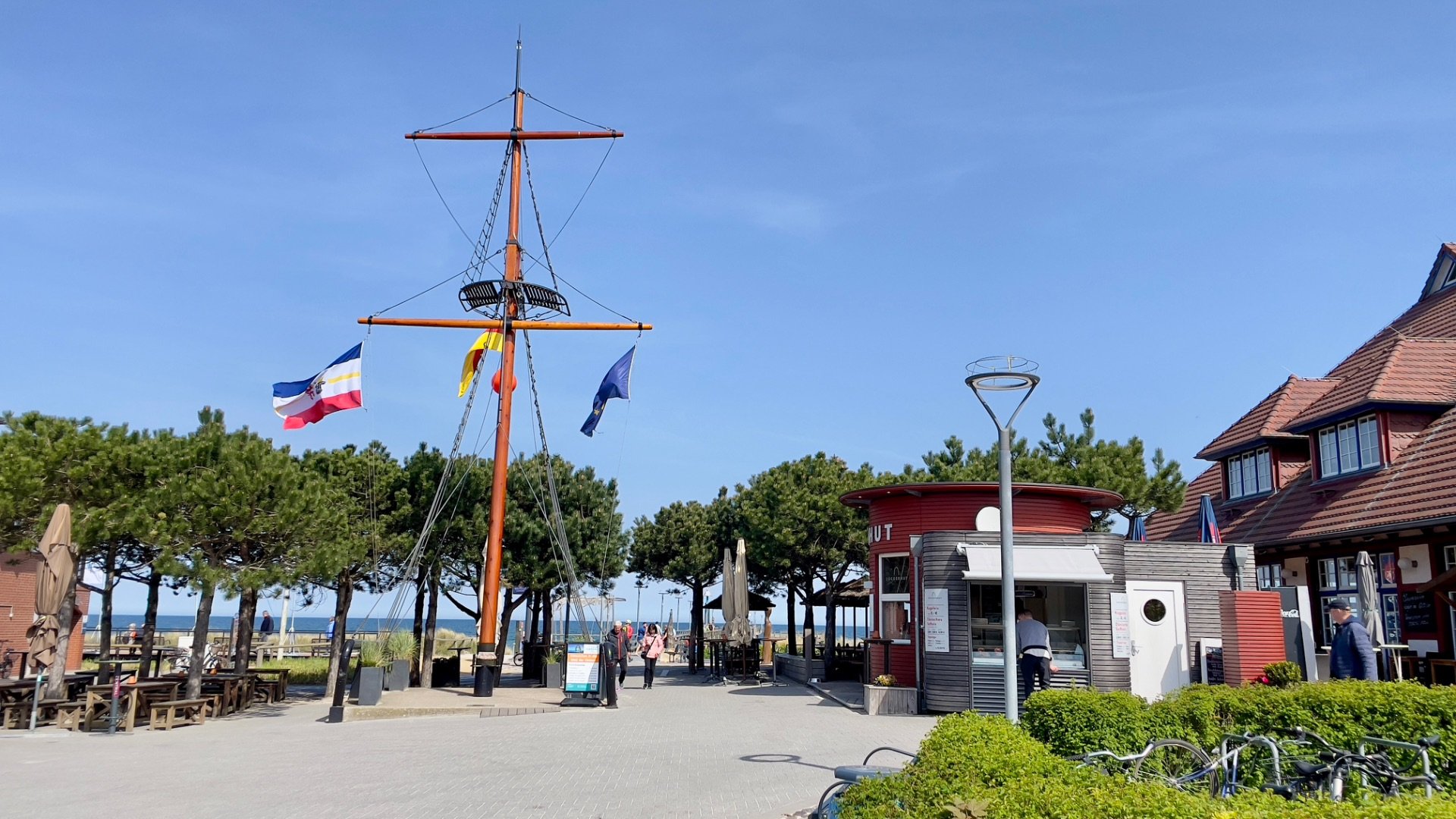 Promenade am Hauptstrand