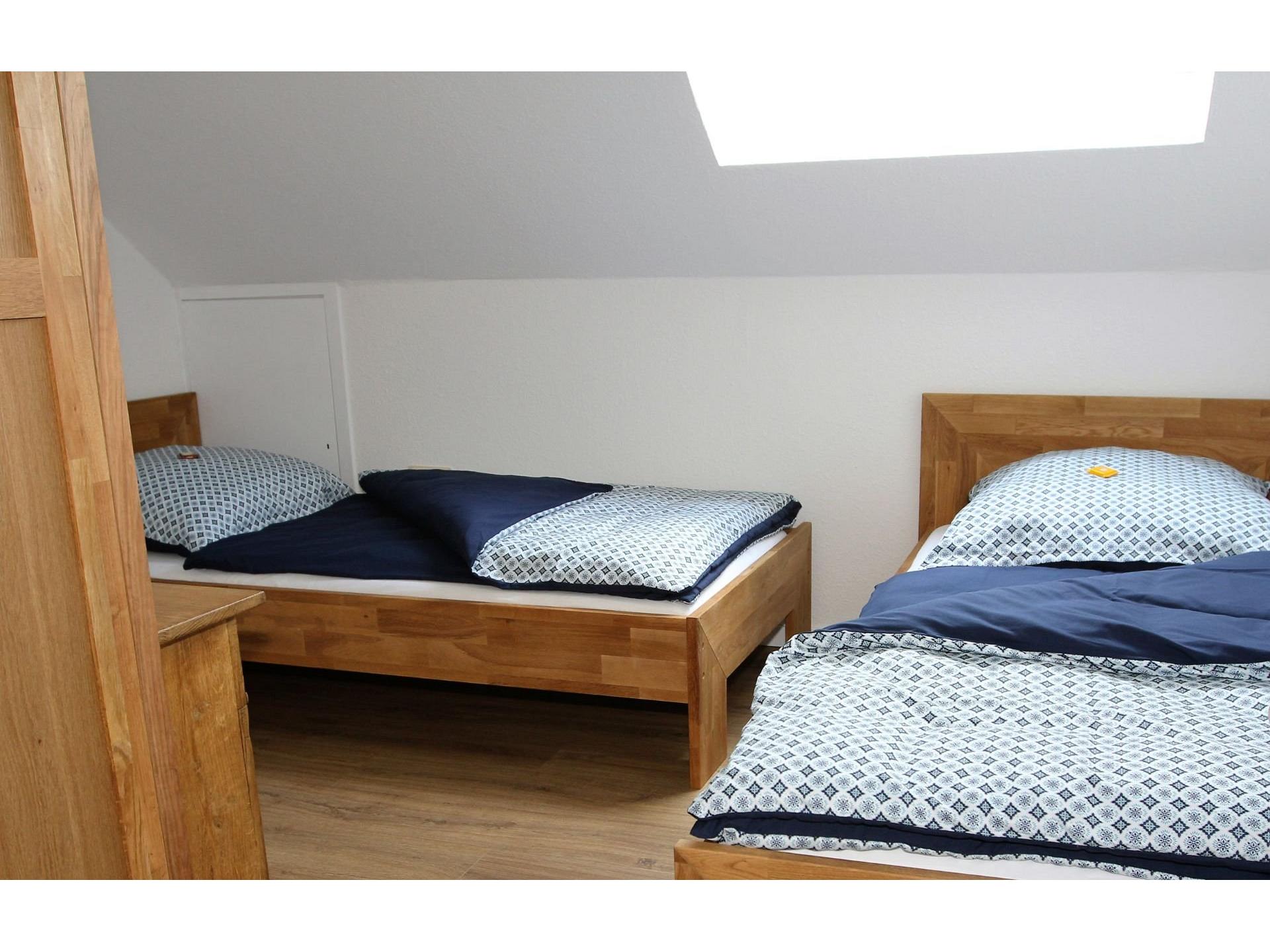 Schlafzimmer (1. OG)