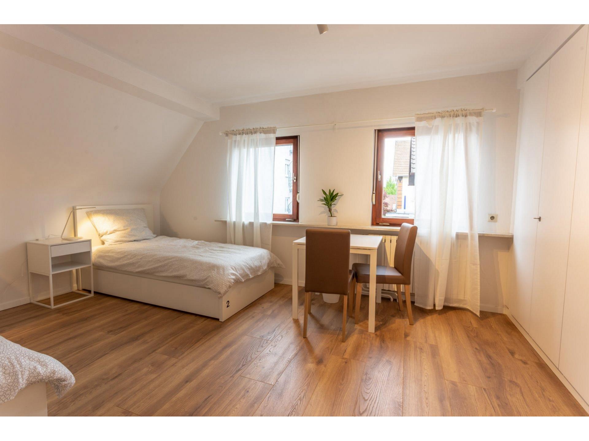 Doppelzimmer 5 - OG Foto 2