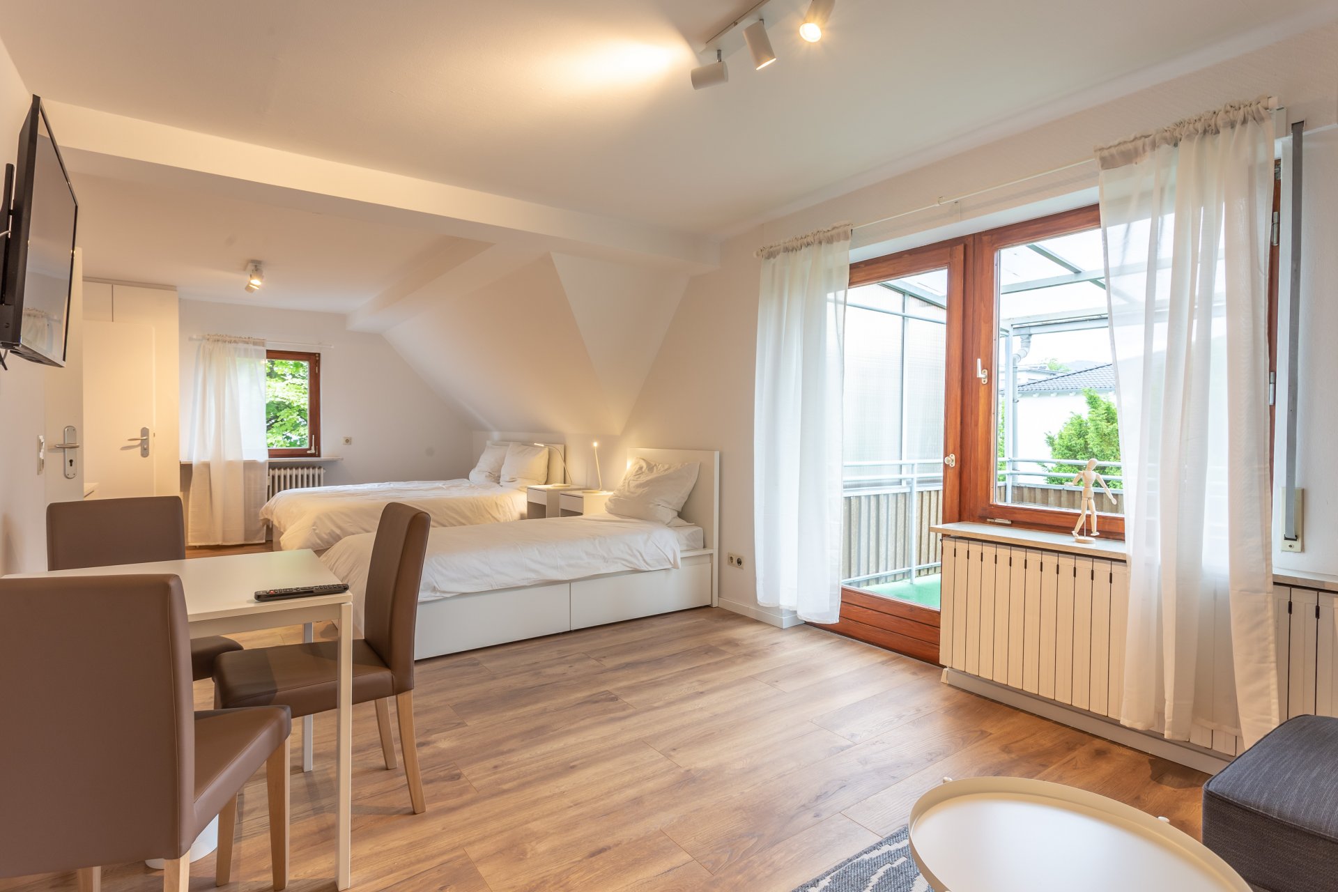 Fünfbettzimmer 4- OG Foto 7